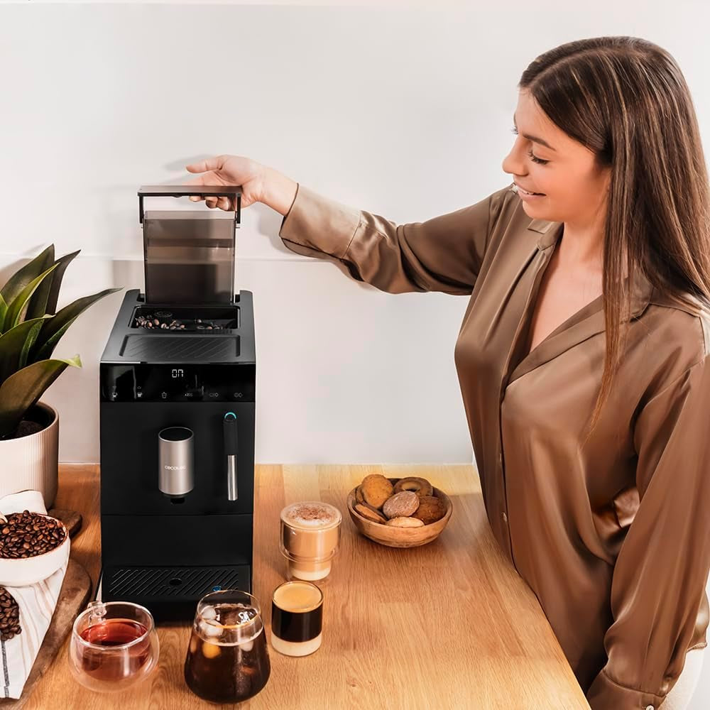 Cecotec Cafetera Súperautomática Compacta Cumbia Cremmaet Compact Steam. 1350W, 19 Bares, Thermoblock, Plug&Play, Café Personalizado, 5 Niveles Molienda, Autolimpieza, Vaporizador