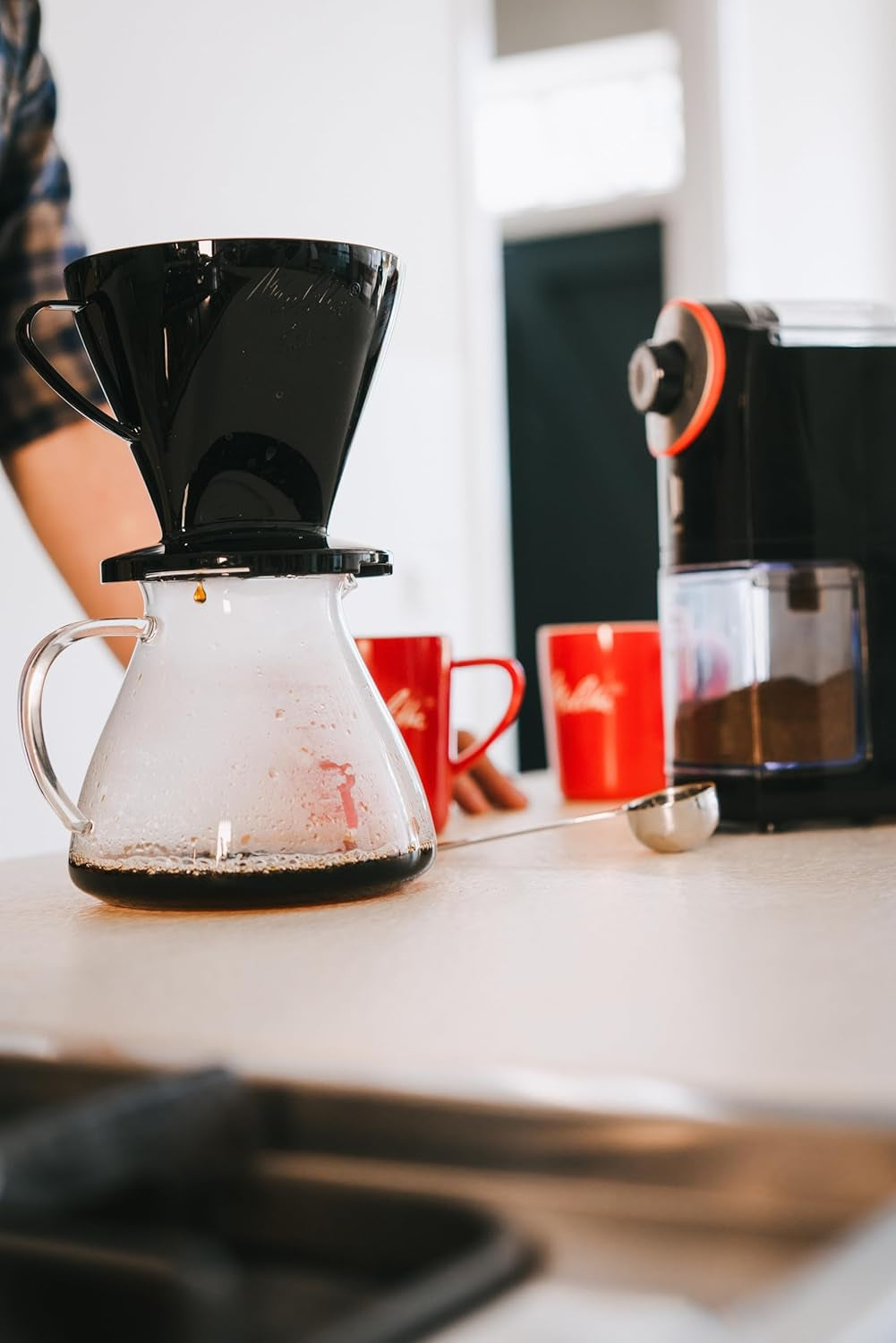 Melitta, Molinillo De Café Molino, 1019-01, Molinillo De Café Eléctrico, Disco De Molienda Plano, Negro/Rojo